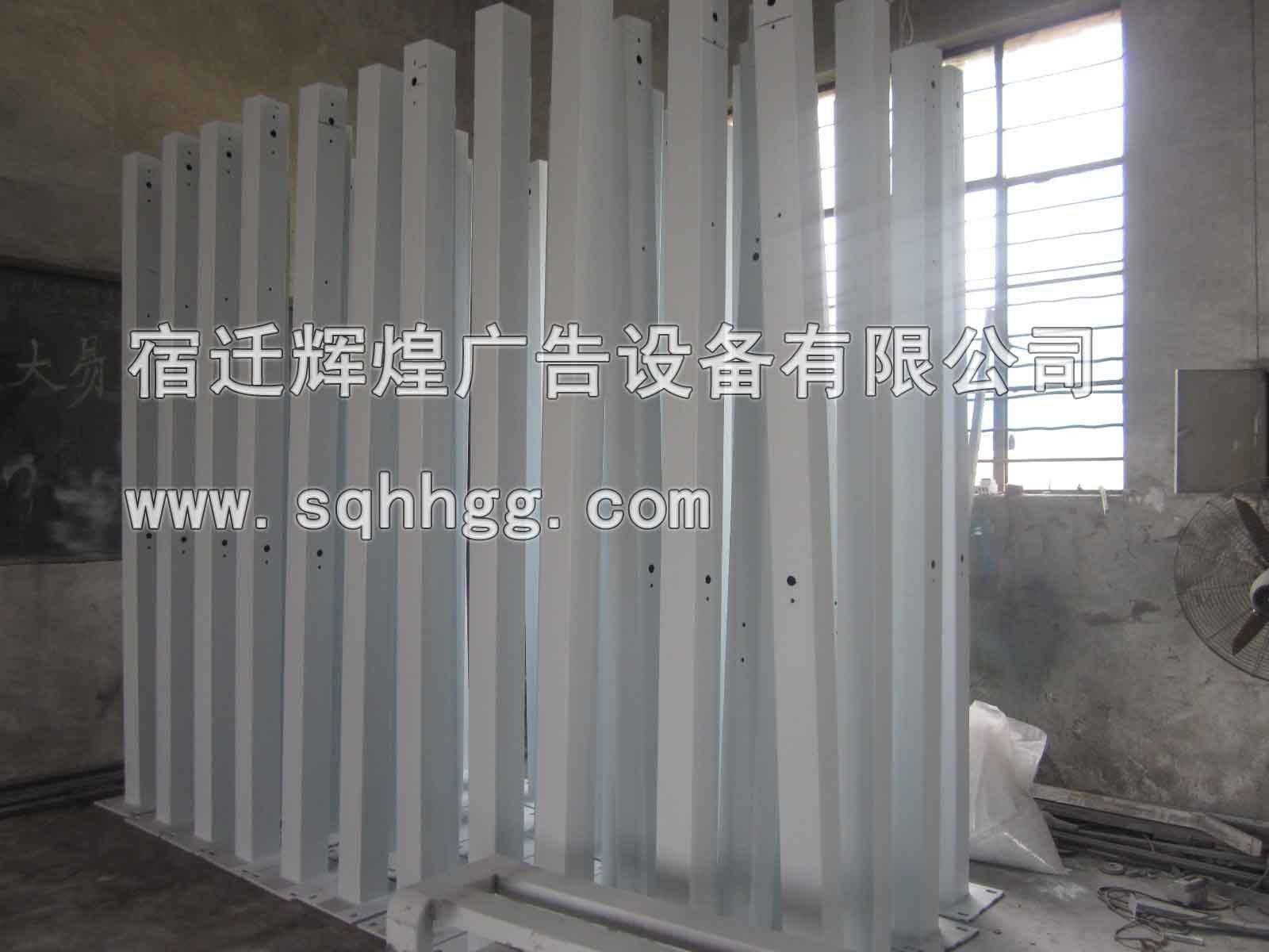 云南客户30台10米公交候车亭成功发货